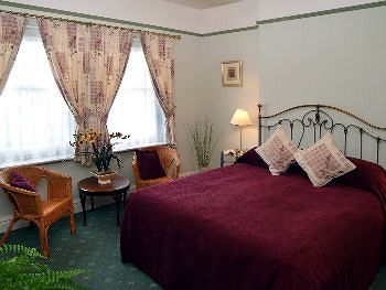Glendower House Hotel Minehead Bagian luar foto